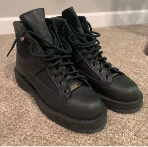 danner patrol boots